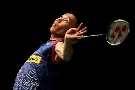 星空官方：怎样修补乒乓球台面孔胶